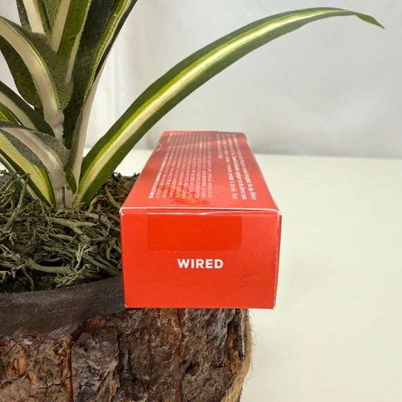 Milk Makeup, Electric Glossy Lip Plumper, Wired - Picture 8 of 9